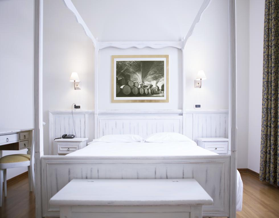 Hotel Sebino Sarnico Luaran gambar