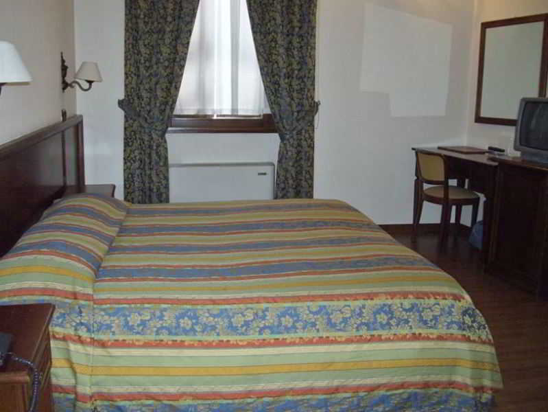 Hotel Sebino Sarnico Luaran gambar