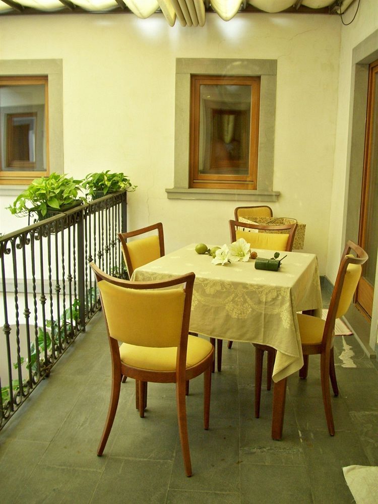 Hotel Sebino Sarnico Luaran gambar